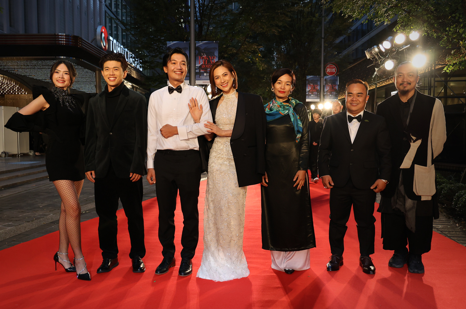 Redcarpet Glorious Ashes: Le Cong Hoang, Juliet Bao Ngoc Doling, Phuong Anh Dao, Bui Thac Chuyen