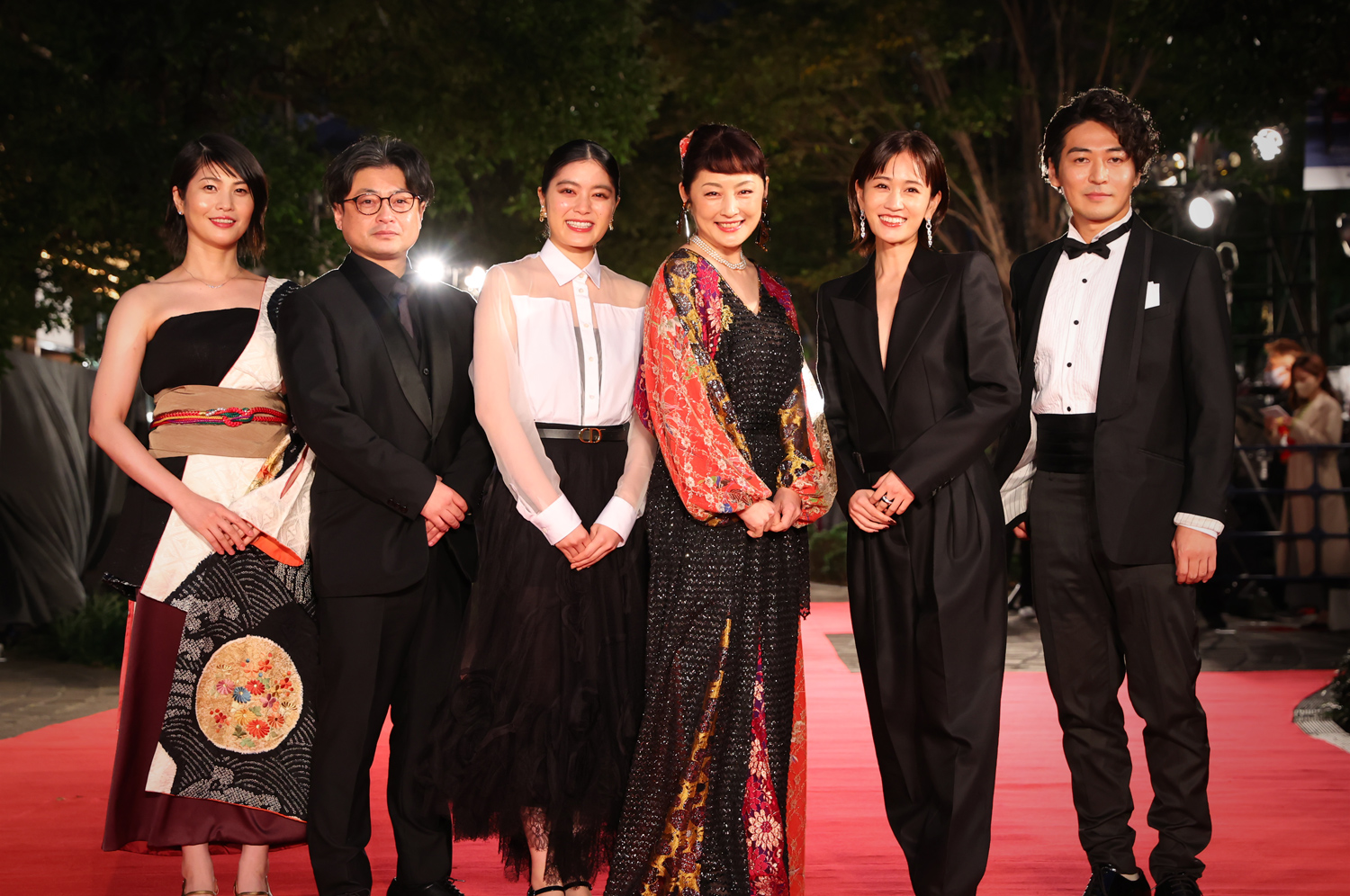 Redcarpet The Lump in My Heart: MATSUMURA	SHINGO, YOSHIDA MIZUKI, TOKIWA TAKAKO, MAEDA ATSUKO, ISHIHARA RII, EMI RYUSEI
